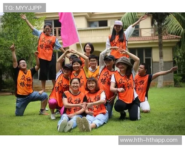 字母哥赞特纳创造空间与沟通能力展现团队协作精神